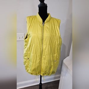 Banana Republic Lightweight Vest Neon Green Woman/Unisex Size Large